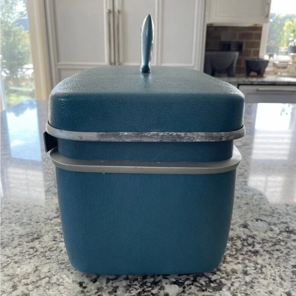 Samsonite Teal Makeup Organizer